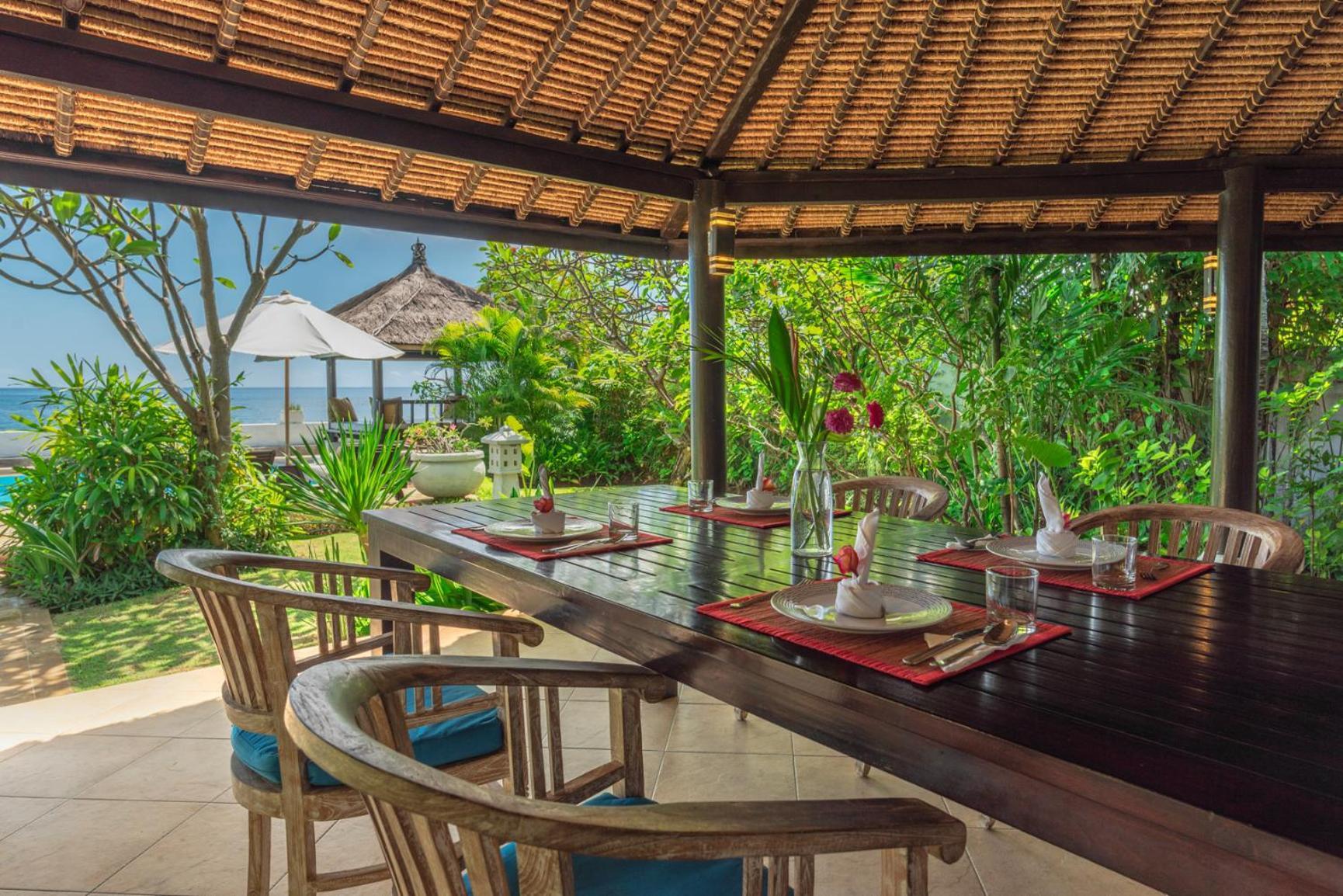 Gorgeous Beachfront Villa Lovina Banjar  Exteriér fotografie